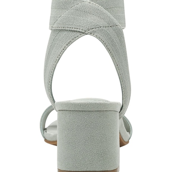 Bandolino Kindlie Block Heel Ankle Strap Sandal sz 8.5 - Picture 4 of 4